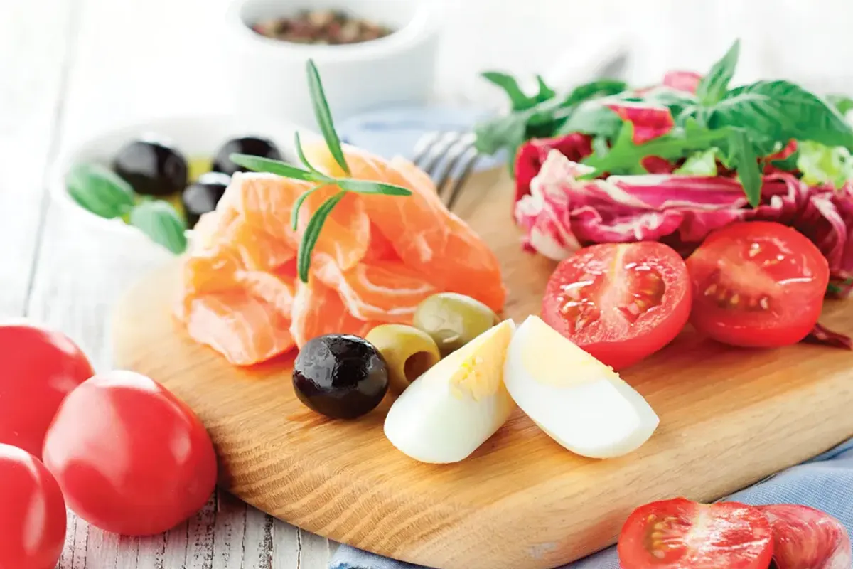 خوردن غذاهای بدون چربی برای کاهش وزن